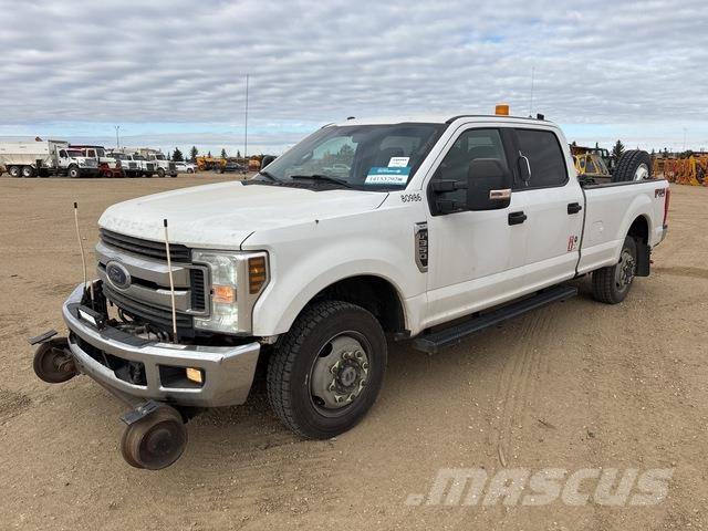 Ford F-350 Pick up/Valník