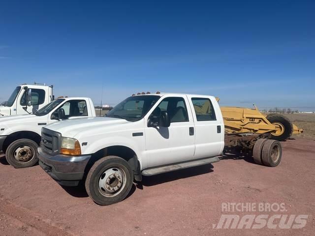 Ford F-450 Kabiny a interiér
