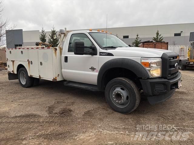 Ford F-450 Pick up/Valník