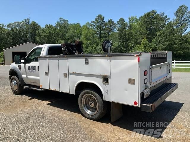 Ford F-450 Komunální / Multi-užitková vozidla