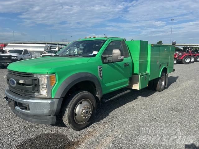Ford F-450 Komunální / Multi-užitková vozidla