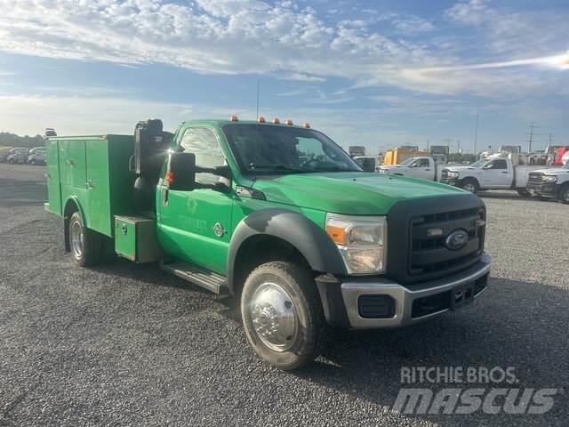 Ford F-450 Komunální / Multi-užitková vozidla