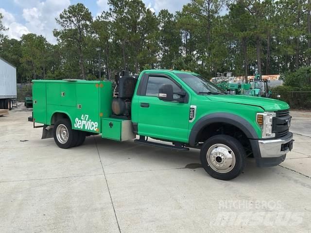 Ford F-450 Komunální / Multi-užitková vozidla
