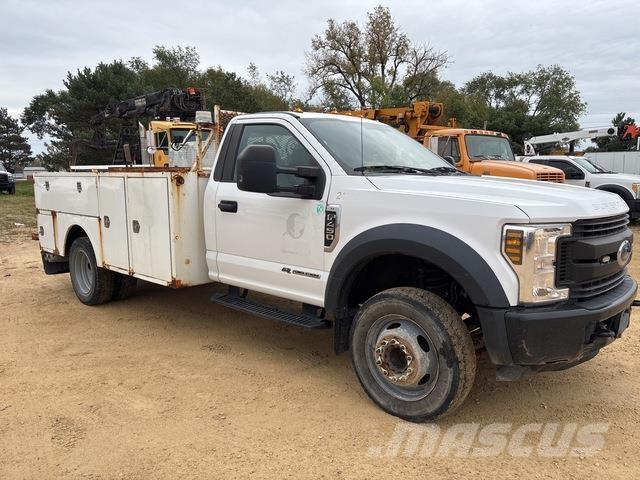 Ford F-450 Pick up/Valník