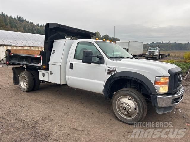 Ford F-550 Sklápěče