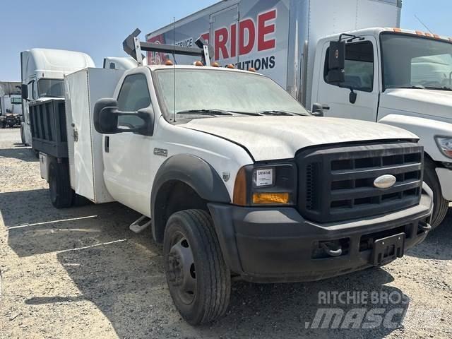 Ford F-550 Stavebnictví - ostatní