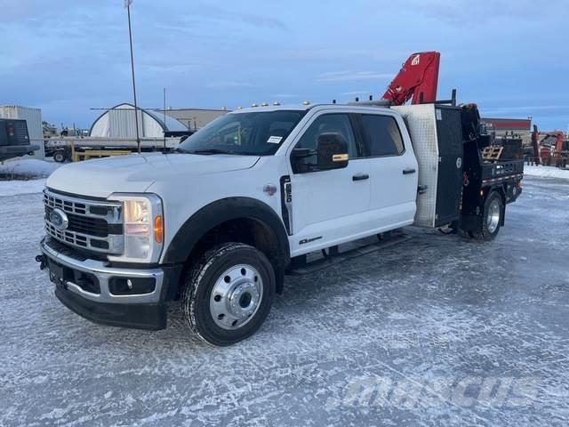 Ford F-550 Další
