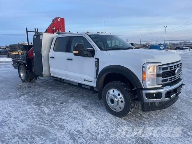 Ford F-550 Další