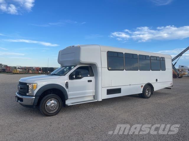 Ford F-550 Osobní vozy