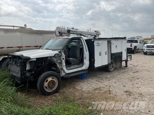 Ford F-550 Komunální / Multi-užitková vozidla