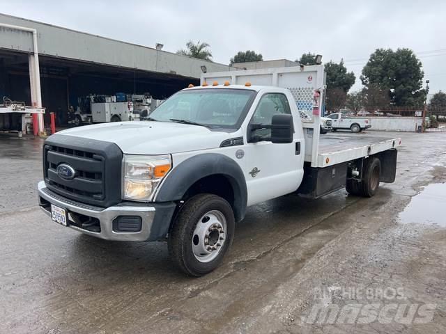 Ford F-550 Valníky/Sklápěcí bočnice