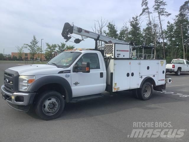 Ford F-550 Komunální / Multi-užitková vozidla
