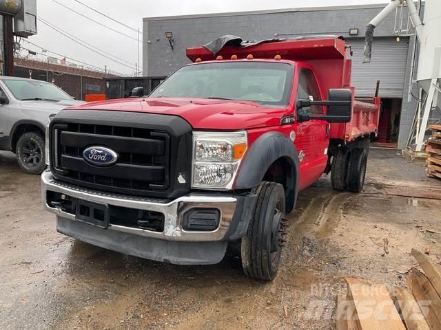 Ford F-550 Sklápěče