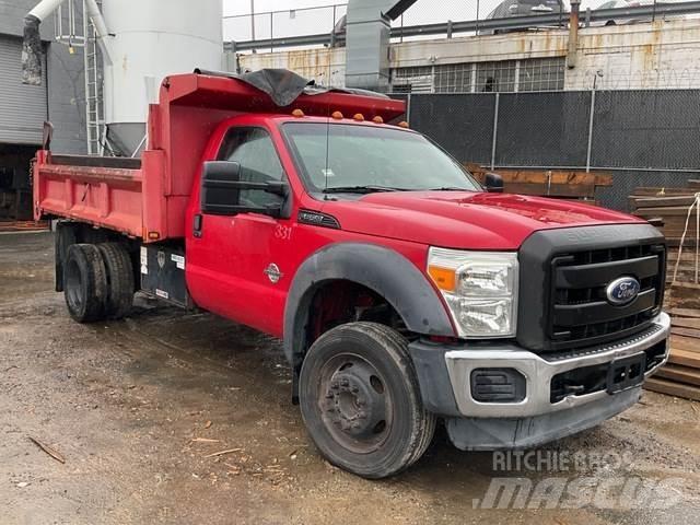 Ford F-550 Sklápěče