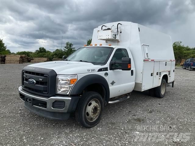 Ford F-550 Pick up/Valník
