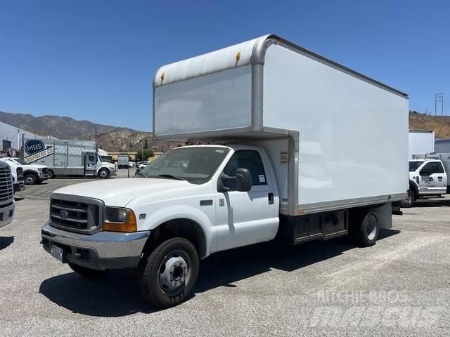 Ford F-550 Skříňová nástavba