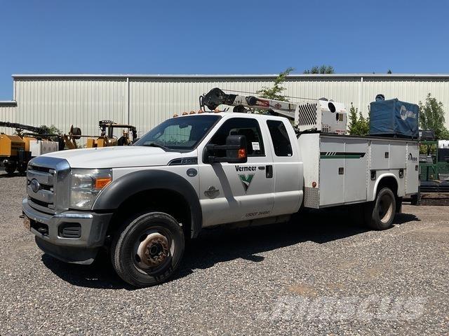 Ford F-550 Komunální / Multi-užitková vozidla