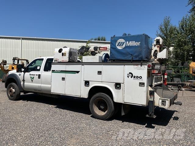 Ford F-550 Komunální / Multi-užitková vozidla