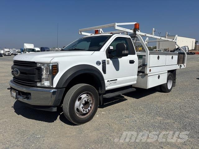 Ford F-550 Valníky/Sklápěcí bočnice