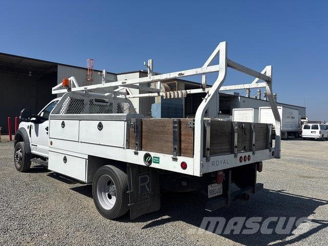Ford F-550 Valníky/Sklápěcí bočnice
