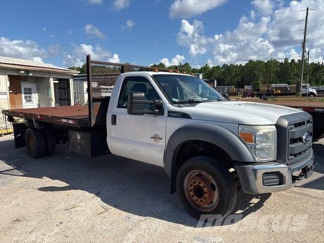 Ford F-550 Sklápěče