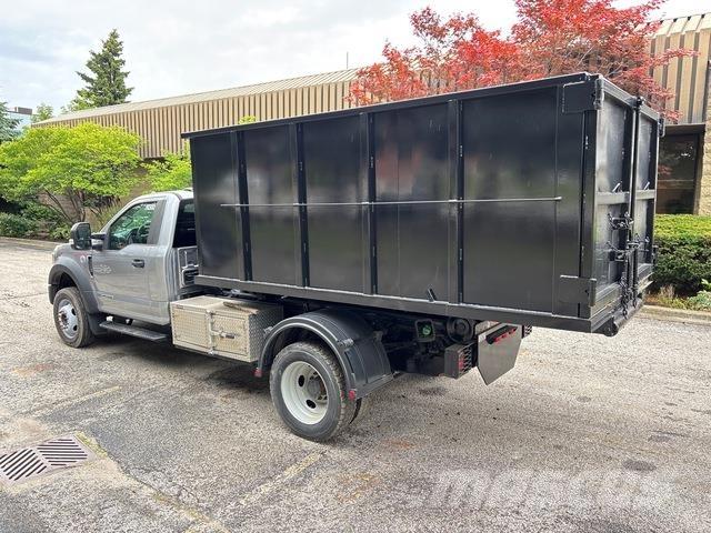Ford F-550 Hákový nosič kontejnerů