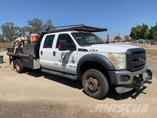 Ford F-550 Komunální / Multi-užitková vozidla