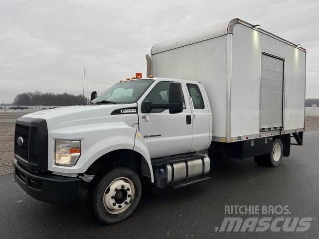 Ford F-650 Stavebnictví - ostatní