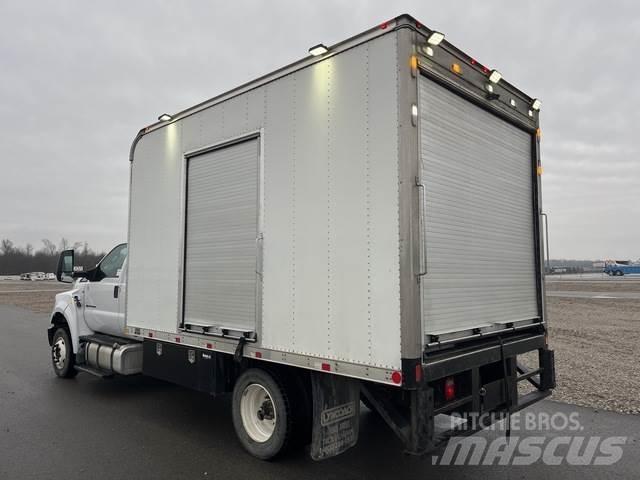 Ford F-650 Stavebnictví - ostatní