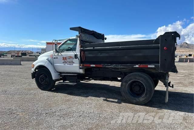 Ford F-650 Sklápěče