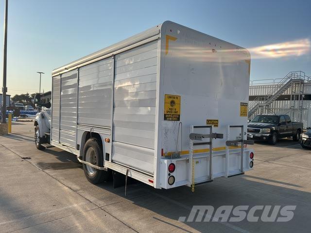 Ford F-650 Vozy pro přepravu nápojů