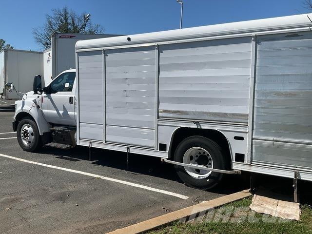 Ford F-650 Vozy pro přepravu nápojů