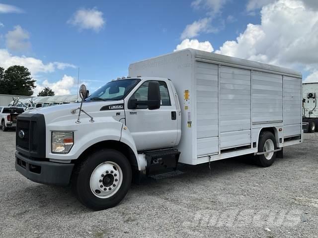 Ford F-650 Vozy pro přepravu nápojů