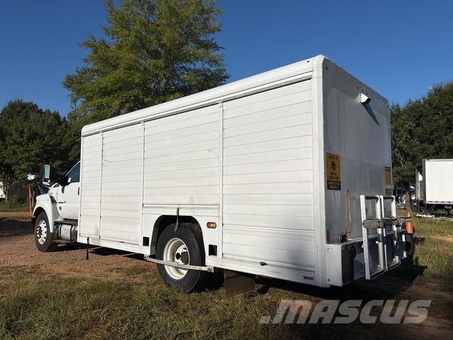 Ford F-650 Vozy pro přepravu nápojů