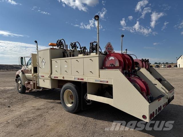 Ford F-650 Cisternové vozy