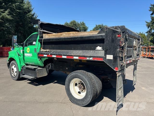 Ford F-650 Sklápěče