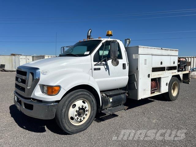 Ford F-650 Pick up/Valník