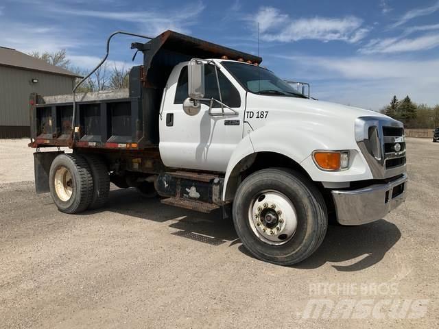 Ford F-750 Sklápěče