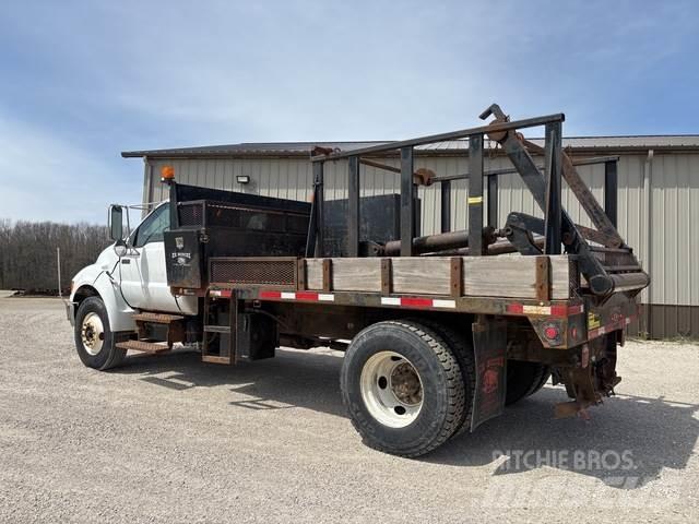 Ford F-750 Stavebnictví - ostatní