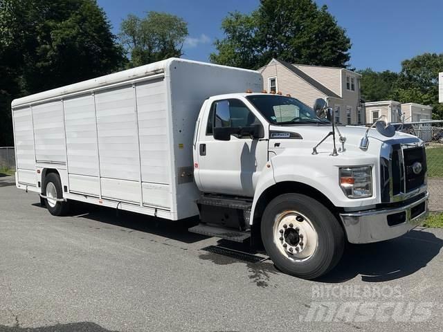 Ford F-750 Vozy pro přepravu nápojů