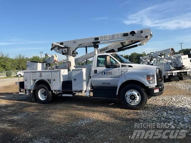 Ford F-750 Autoplošiny