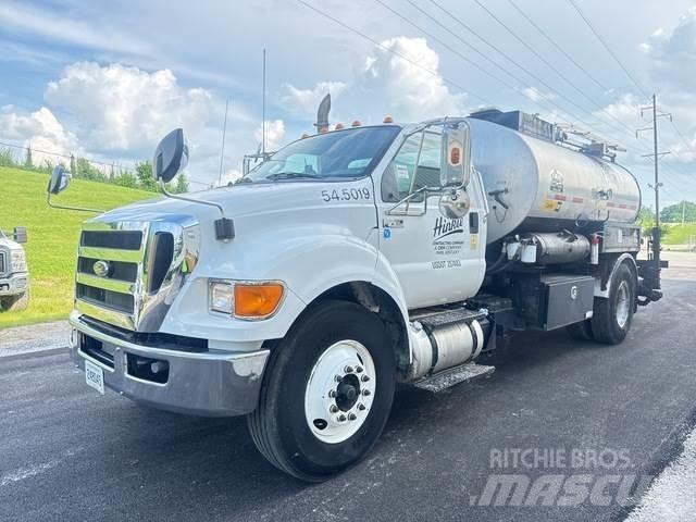 Ford F-750 Domíchávače betonu