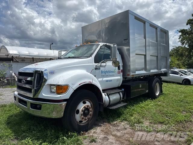Ford F-750 Vozy na dřevní štěpku