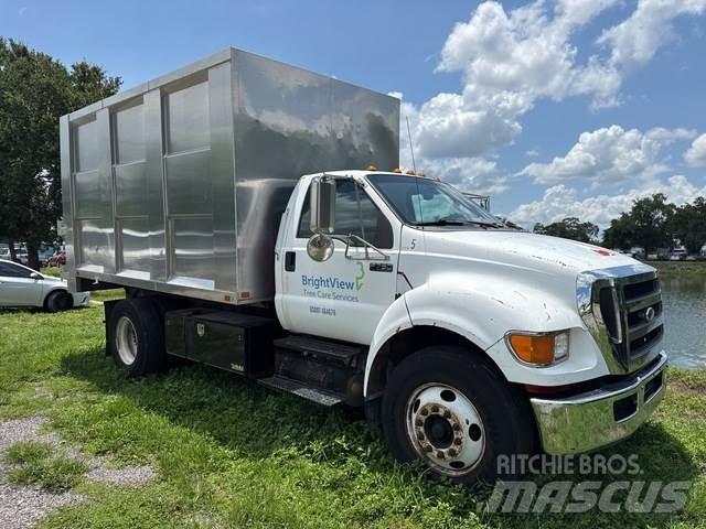 Ford F-750 Vozy na dřevní štěpku