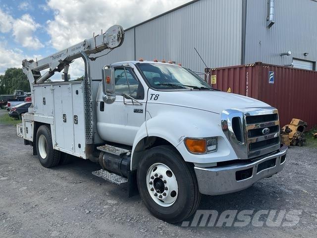 Ford F-750 Pick up/Valník