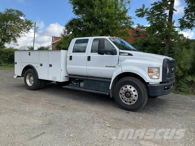 Ford F-750 Pick up/Valník