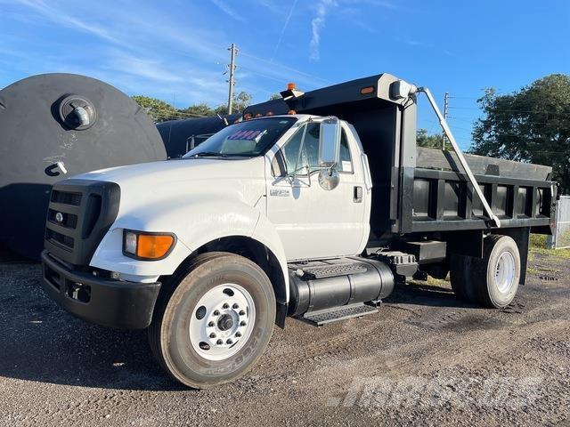 Ford F-750 Sklápěče