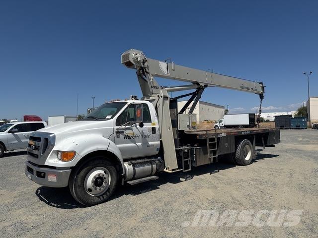 Ford F-750 Další