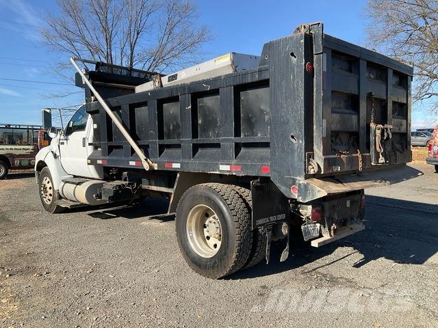 Ford F-750 Sklápěče