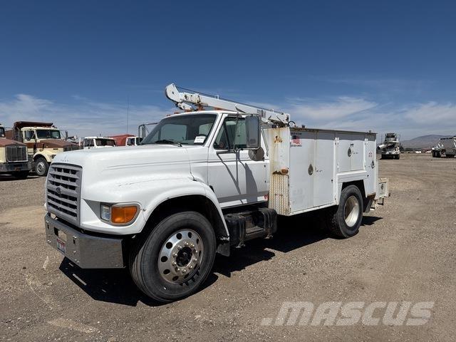 Ford F-800 Komunální / Multi-užitková vozidla